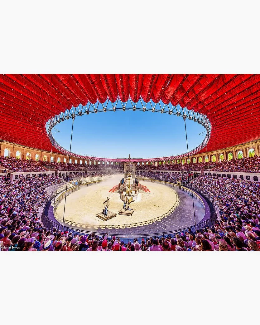 Ticketbox - PUY du Fou - 1 Jour pour 1 Adulte - Coffret Cadeau - Idée Cadeau Divertissement
