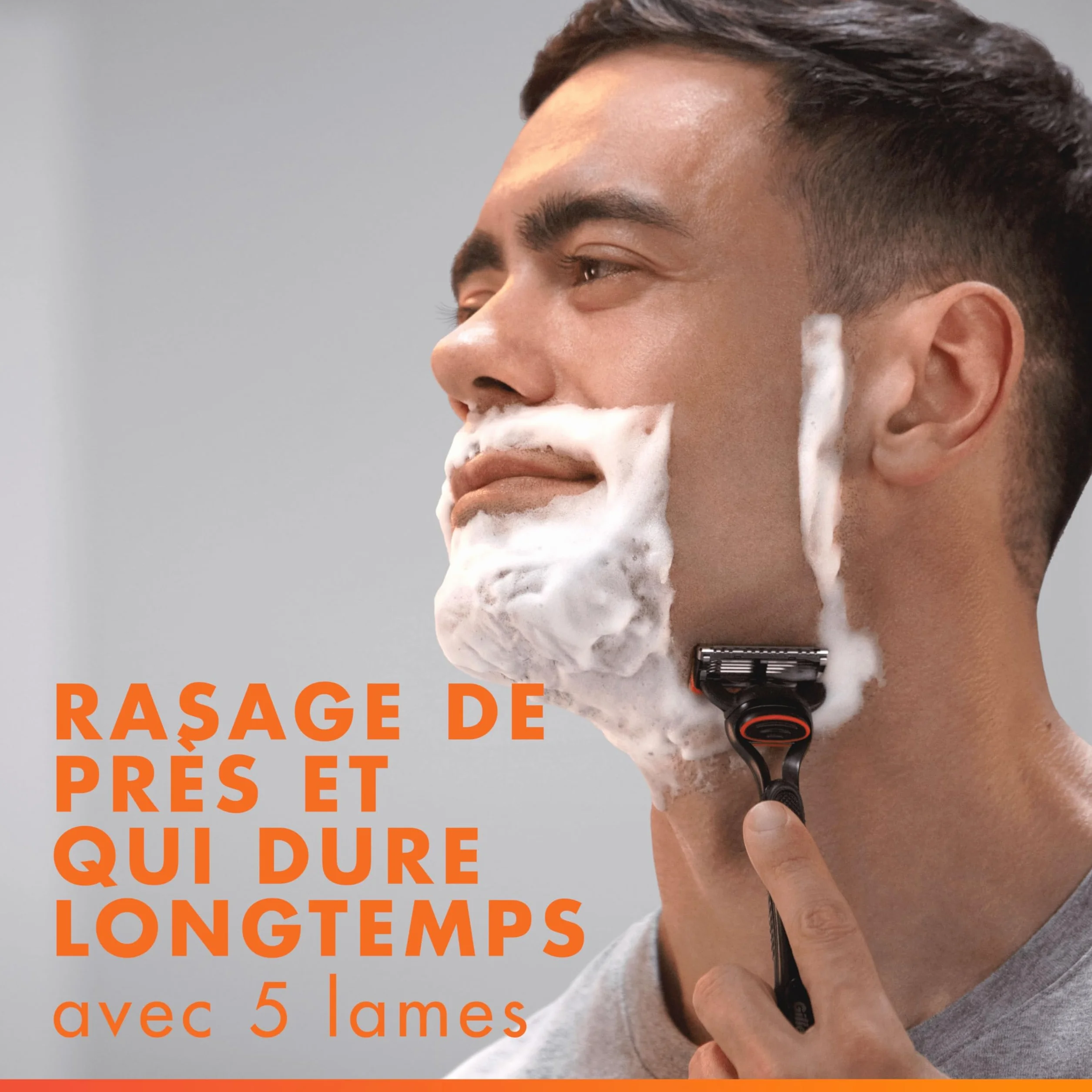 Gillette Lames de Rasoir Homme Fusion 5, Pack de 12 – Cartouches Longue Durée en Acier Inoxydable pour le Rasage des Zones Difficiles d’Accès, Micro-Lamelles, 1 Rechange Jusqu’à 20 Rasages