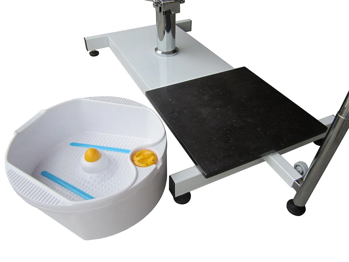 Olimpia Fauteuil podologique pour pédicure avec Baignoire (Blanc)