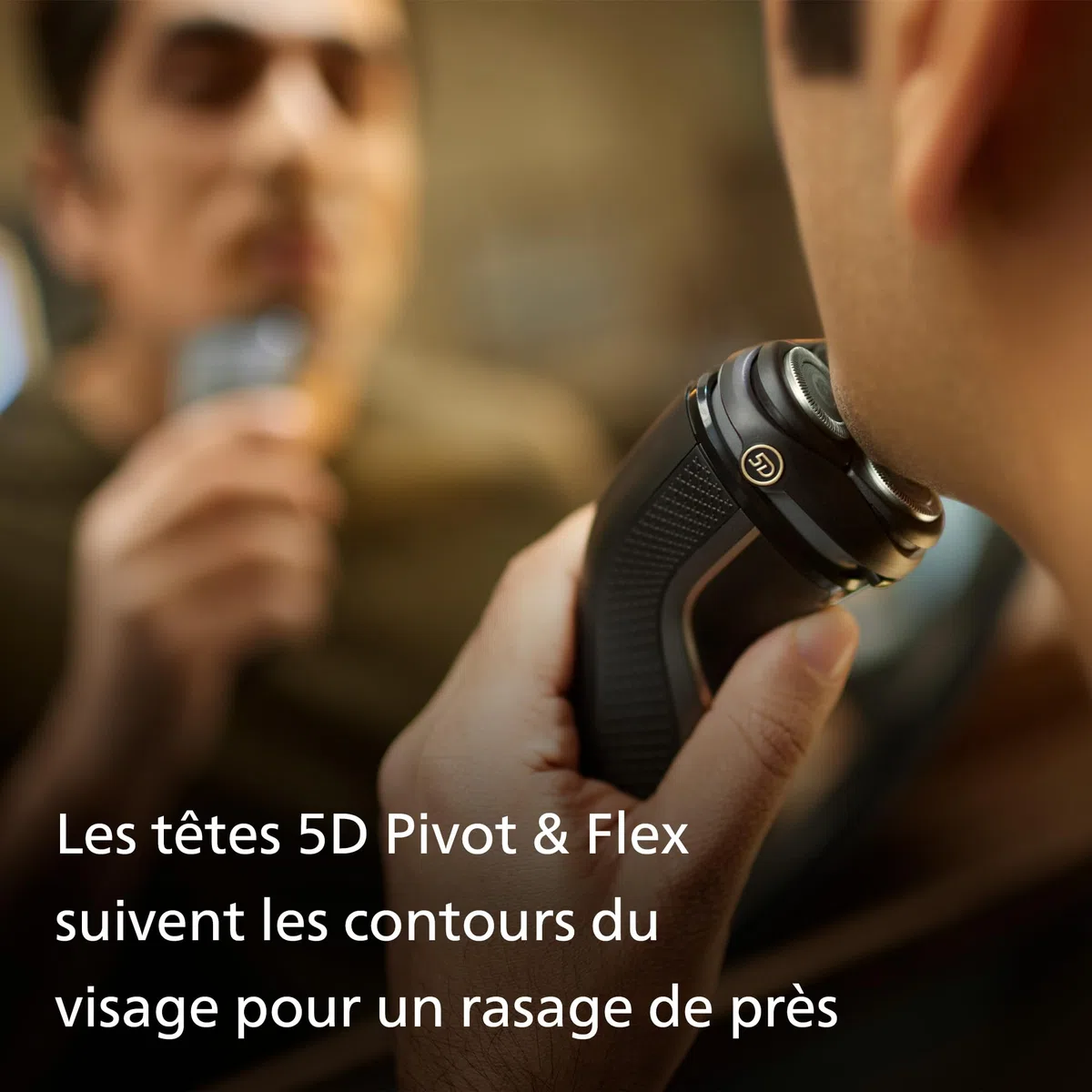 Philips Electric Shaver Series 3000 - Rasoir électrique Wet & Dry pour hommes avec technologie SkinProtect, Tondeuse rétractable, Socle de recharge, Housse de voyage, Noir, modèle S3342/13