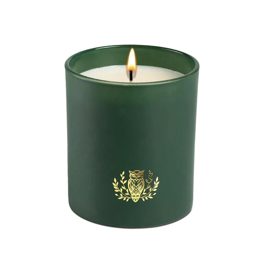 Bougie parfumée de luxe | Cire de noix de coco et de colza coulée à la main | Prune foncée, cerise noire et ambre | 250 g (pivoines baisées au daim)